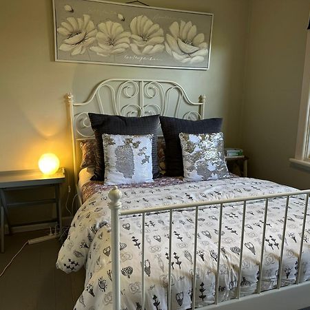 Bush Retreat Farm Stay 2 Bedroom Guest Suite Gelliondale Esterno foto